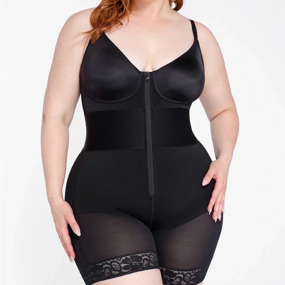 Shapellx 5X Bare Essentials AirSlim ElasticFuse Waistband Shaping Bodysuit - NWT